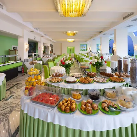 Hotel Grand President