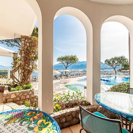 Grand President 4* Sorrento