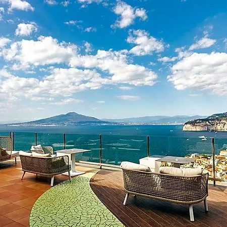 Grand President 4* Sorrente