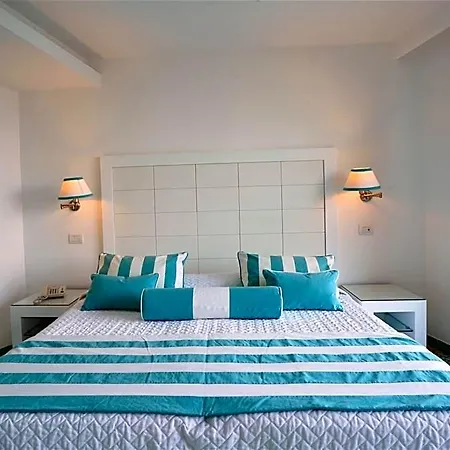 Hotel Grand President