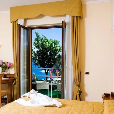Grand President Hotel Sorrento