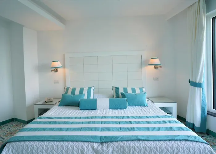 Grand President Hotel