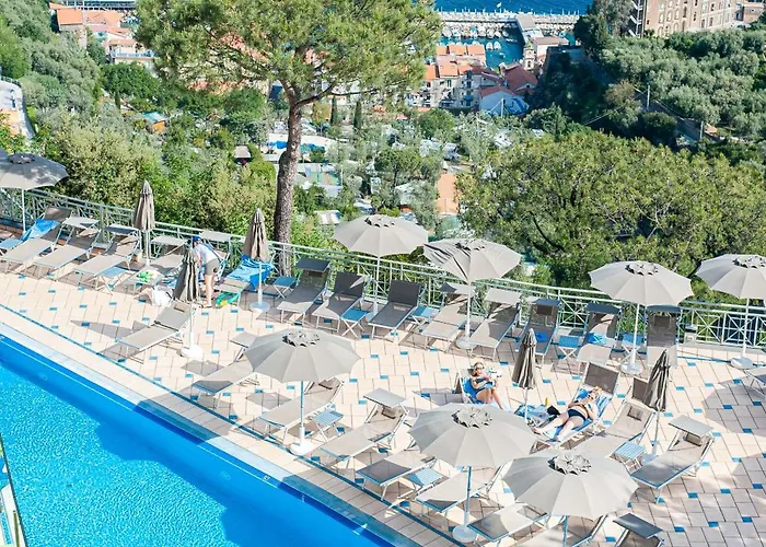 Grand President 4* Sorrento