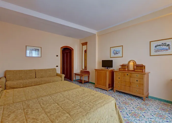 Hotel Grand President