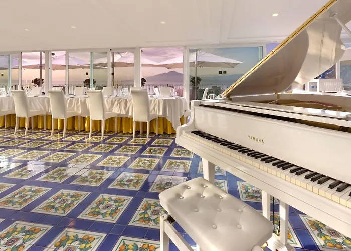 Grand President Hotel