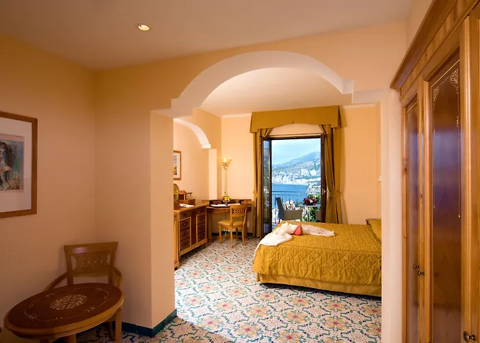 Grand President Otel 4*